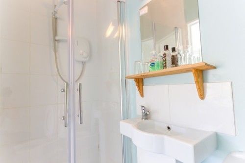 The Highdown Inn Totland Екстериор снимка