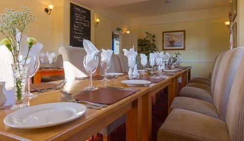 The Highdown Inn Totland Екстериор снимка